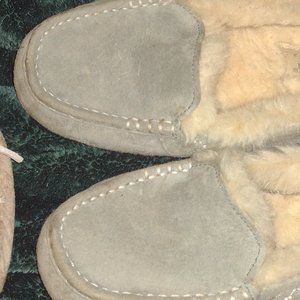 Ugg slippers size usa 6